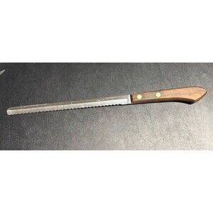 ONEIDA 135 Deluxe Stainless Serrated, Bread Knife, W/ Wood Handle, U.S.A.